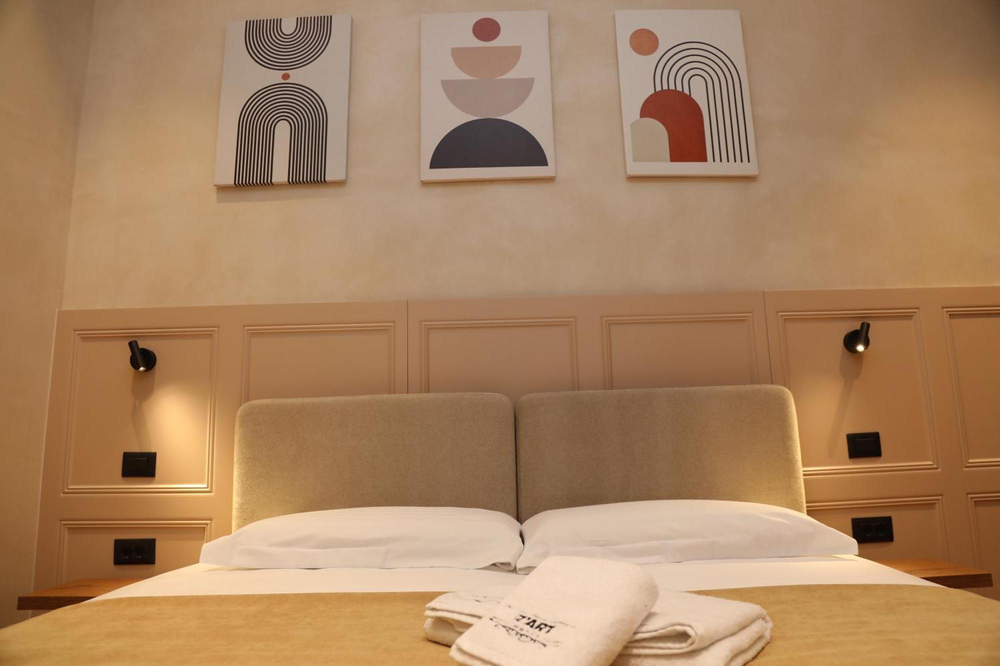Z Art Hotel กรูเยอ ภายนอก รูปภาพ