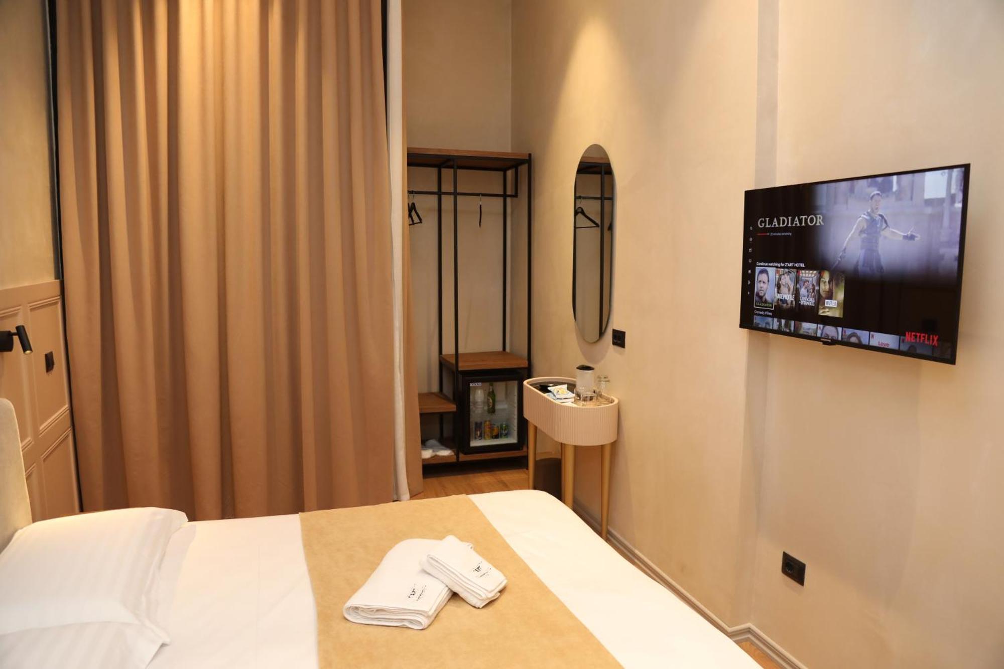 Z Art Hotel กรูเยอ ภายนอก รูปภาพ