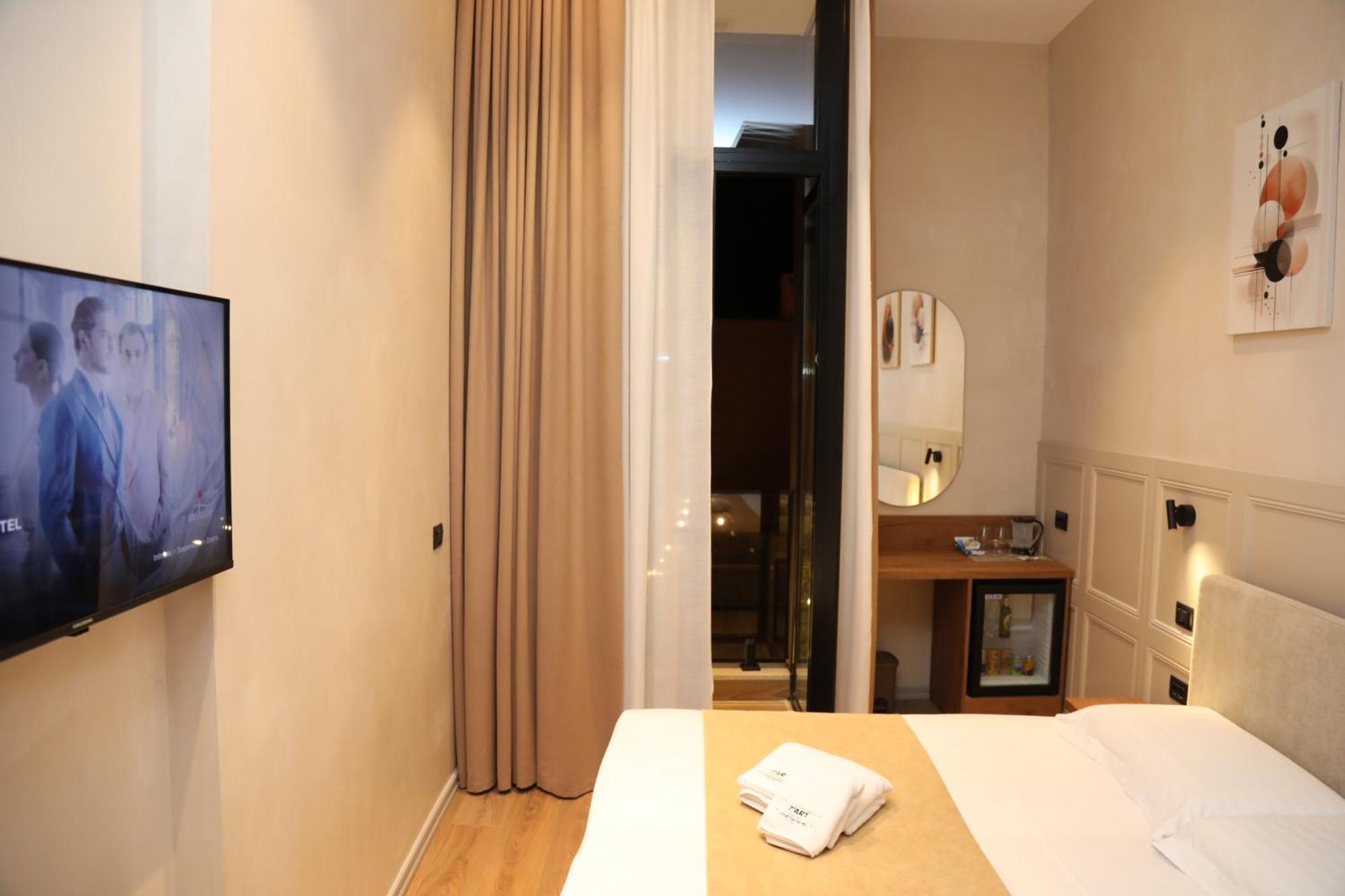 Z Art Hotel กรูเยอ ภายนอก รูปภาพ