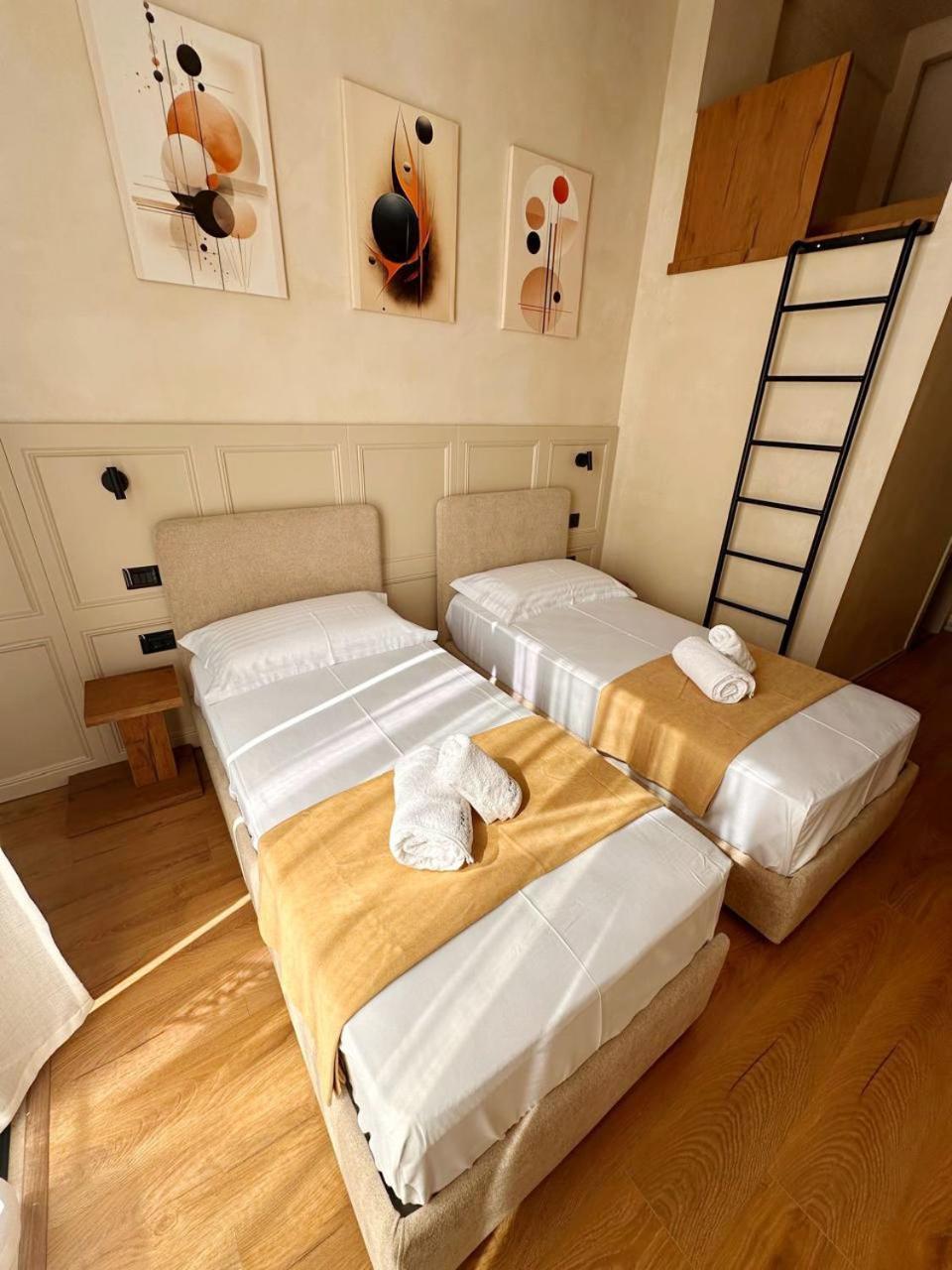 Z Art Hotel กรูเยอ ภายนอก รูปภาพ